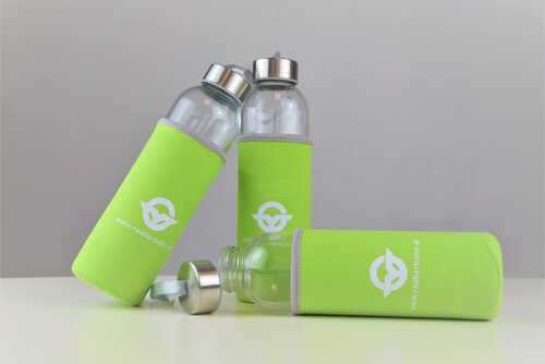 Raaberbahn_Sporttrinkflaschen_Glas_im_grünen_Design